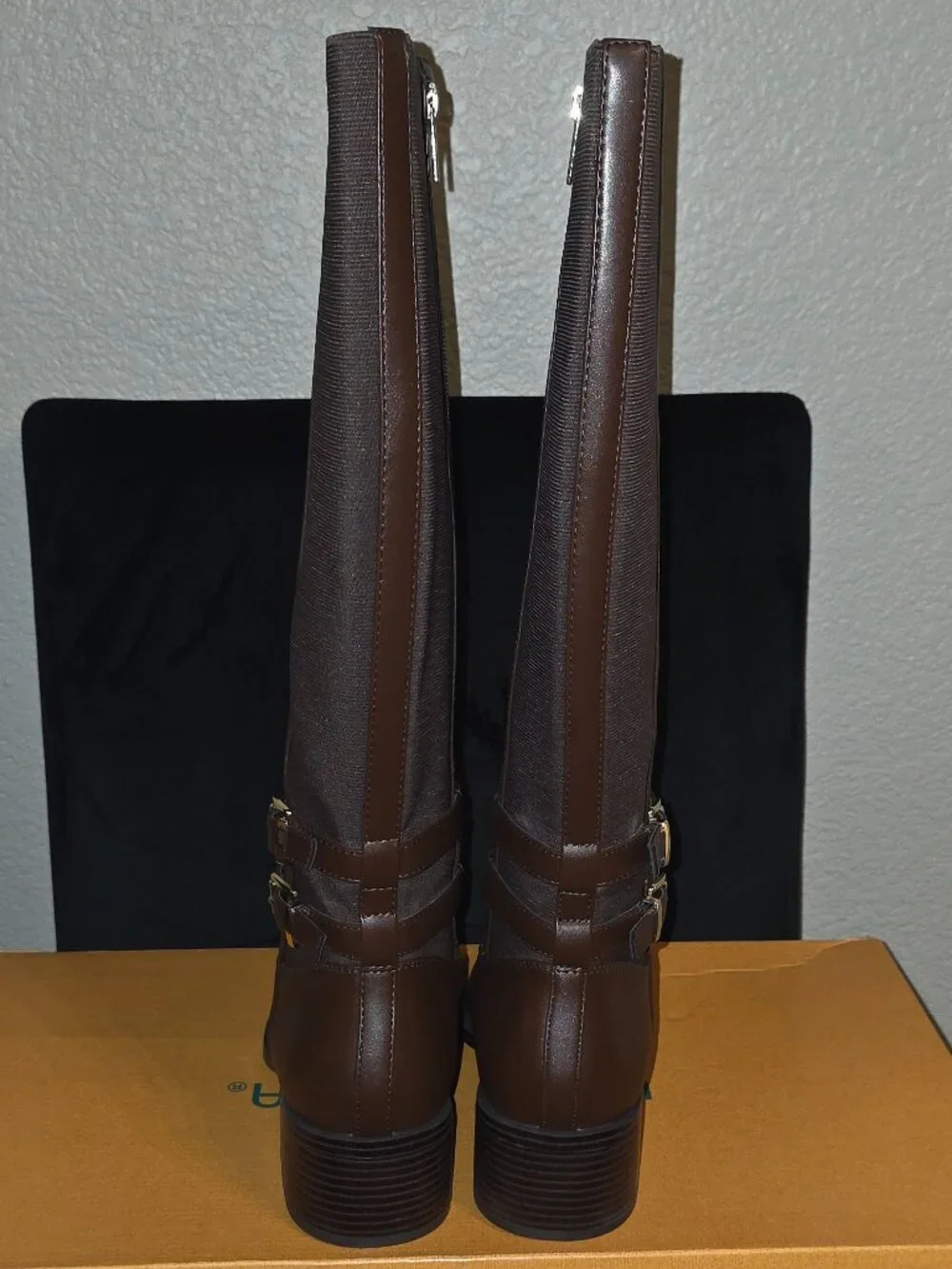 Unisa Waylee-J Knee High Riding Boot - Brown - Size 10